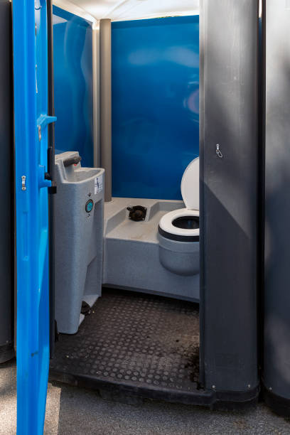 Best Affordable portable toilet rental  in Stuart, IA