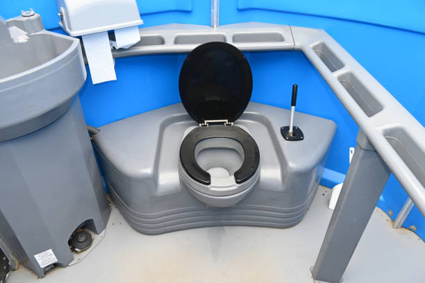 Best Affordable portable toilet rental  in Stuart, IA